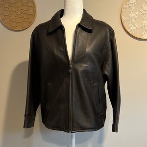 Eddie Bauer leather jacket Sz petite small